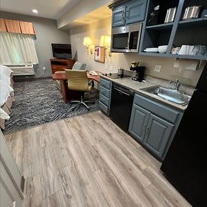Studio Suite Two Double Beds